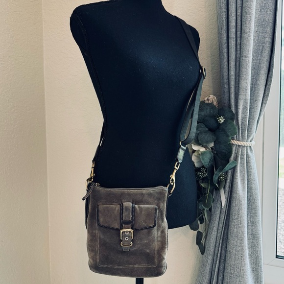 COACH VINTAGE Brown / Taupe Suede Hamilton Crossbody / Slingback Bag - EUC - Picture 14 of 16